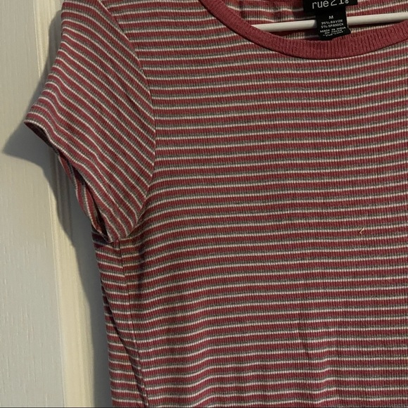 ✨Rue21 Favorite Tee Striped Pink, Grey & White Striped Super Soft Tee✨ - Picture 5 of 8